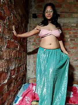 Cuterinki online show from April 16, 9:03 pm