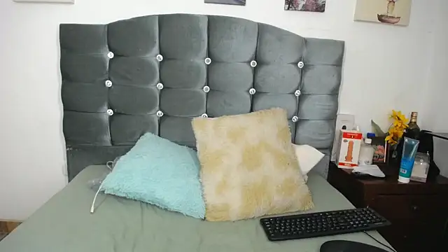 paytonbailey online show from November 4, 5:12 am