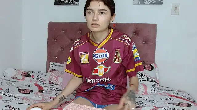 saritapretyy online show from October 2, 10:26 pm