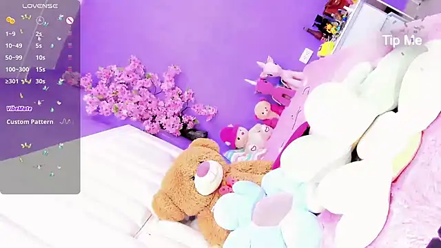 Catt Alexxa online show from November 22, 1:14 pm