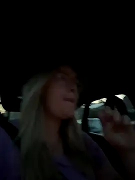 Snapshot of xX_HotCouple_Xx chatting on September 28, 5:40 pm xX HotCouple Xx online show from September 28, 5:40 pm