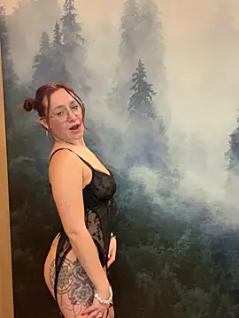 ladoucedu34 online show from January 7, 11:08 pm