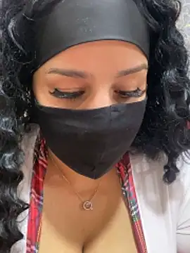 mari layali online show from November 11, 9:23 pm