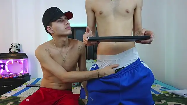 Brutal Sex Fucking online show from March 11, 11:29 pm