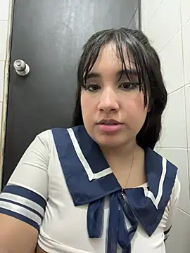 melyescobar online show from August 3, 5:33 am