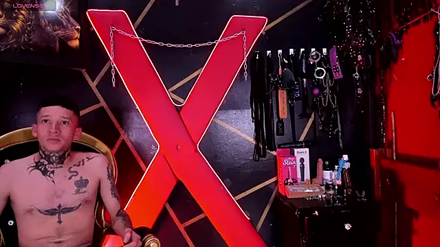 alexa n alex online show from April 13, 8:31 pm