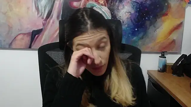 FULL TENTATION  online show from April 1, 11:11 am