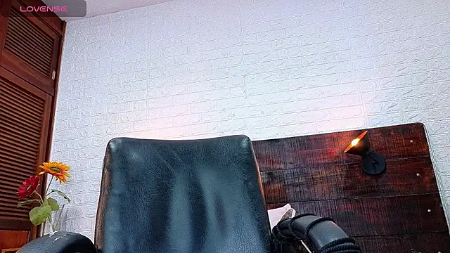 Celeste sanz online show from November 25, 10:50 am