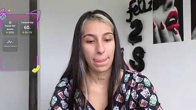 tammyandrade  online show from November 24, 2:19 pm