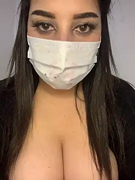 Miss-Soka online show from January 13, 1:33 am