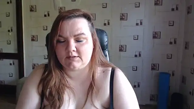 TasyaBigTTs online show from May 31, 1:28 pm