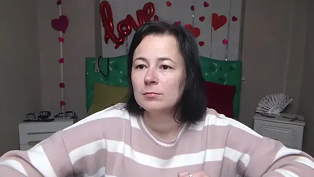 MarieSho online show from April 9, 6:19 am