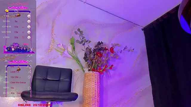 Karla-Ebony online show from October 29, 1:47 pm