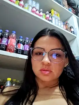 Linda Lars online show from March 4, 2:40 am