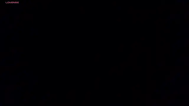 Snapshot of saraxt987 chatting on September 13, 10:01 am saraxt987 online show from September 13, 10:01 am