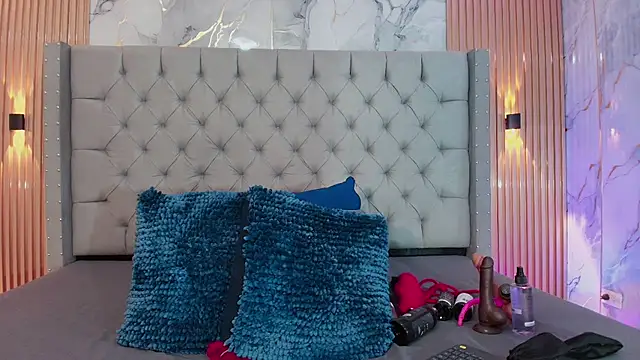 La indiia online show from September 23, 10:08 pm