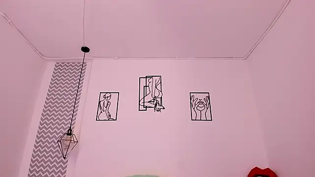 cloehonney online show from February 10, 2:09 pm