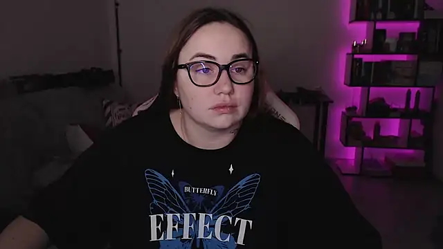 SexyWitch 666 online show from December 14, 5:35 am