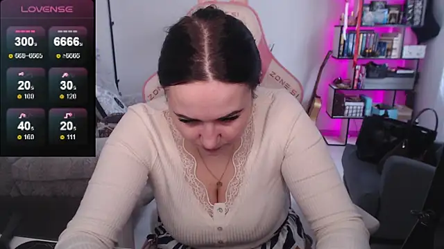SexyWitch 666 online show from May 1, 5:54 am