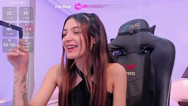 sofiarouge online show from November 13, 8:30 pm