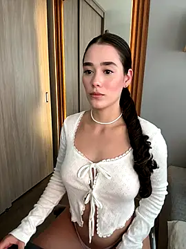 FridaKlein online show from September 19, 8:52 pm