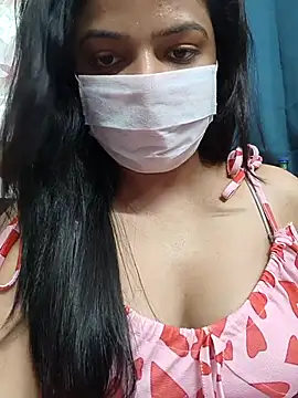 Myloveurvi online show from April 22, 10:45 am