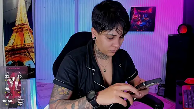 ZhoeStrong online show from April 5, 8:19 pm