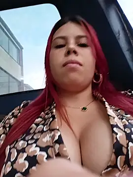 aurora sky11 online show from November 15, 10:11 pm