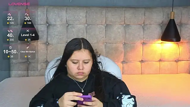 Laia and Aloby online show from January 15, 10:16 pm