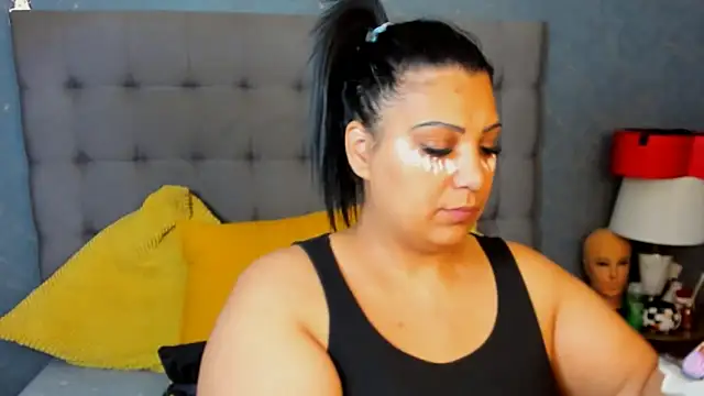 AmyCubes online show from March 27, 5:53 am