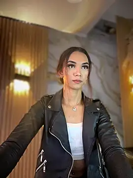 Nikol Rang   online show from September 17, 11:03 pm