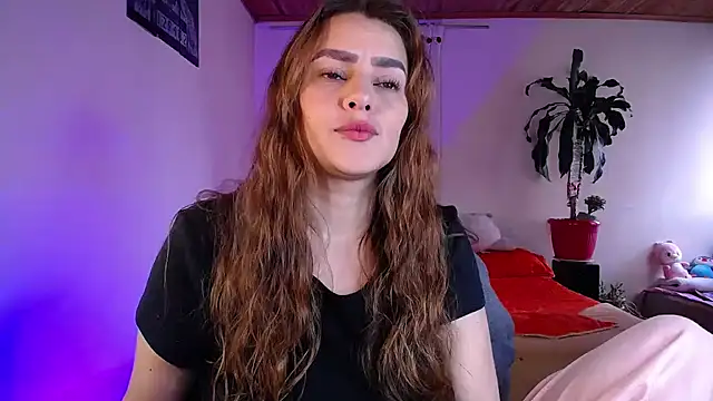 Lu perez online show from September 22, 9:24 pm