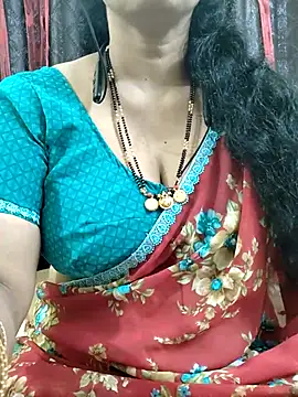 Snapshot of bhuvana555 chatting on October 24, 4:08 am bhuvana555 online show from October 24, 4:08 am