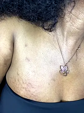 MayaPassion online show from November 11, 7:33 pm