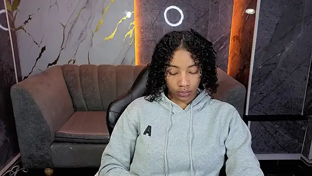 Violeth b online show from March 21, 12:54 pm