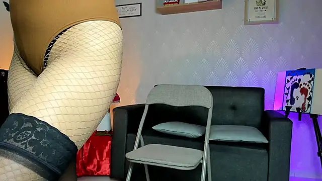 Alaia Love77 online show from March 30, 11:15 pm