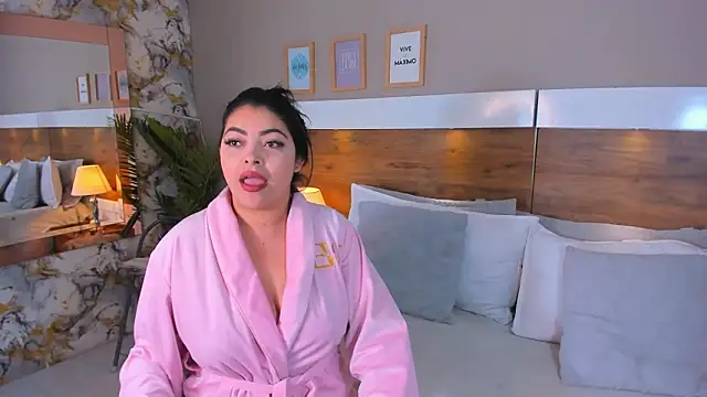 EmaBakker online show from March 8, 6:28 am