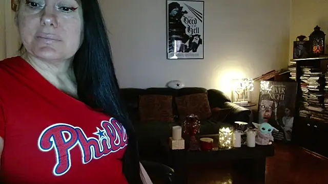 mandaloriangirls online show from March 5, 7:42 pm