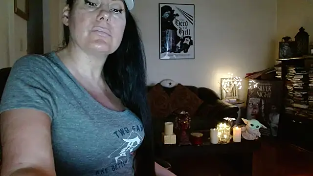 mandaloriangirls online show from April 17, 10:34 pm