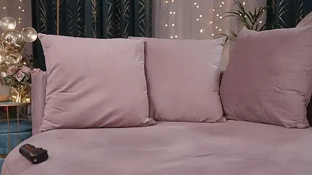 EllisSkyler online show from February 23, 12:00 am