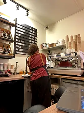 cinnabon  online show from October 27, 12:01 pm