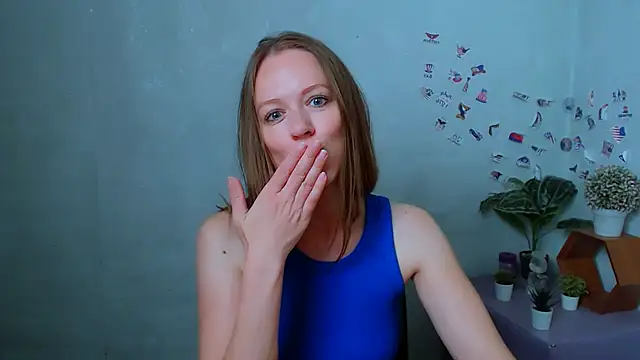 GloriaSi  online show from July 7, 6:47 am