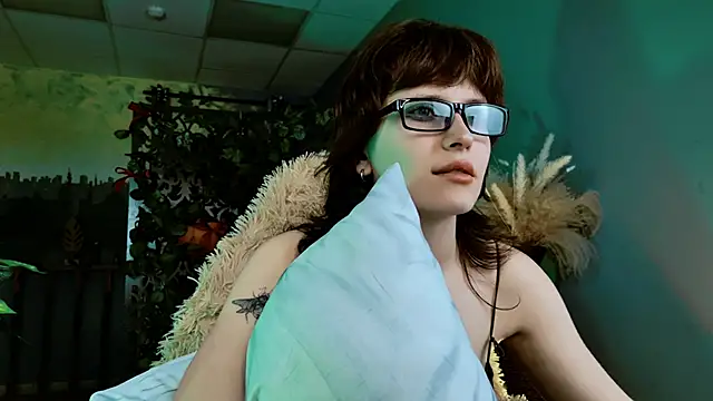 LolaAsmus online show from April 10, 3:51 pm