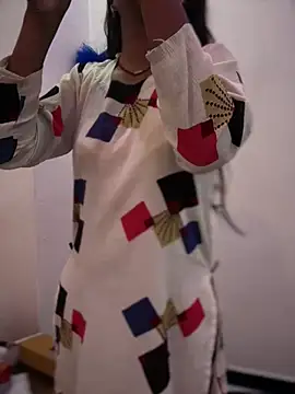 DiyAsingHh online show from January 17, 1:46 am