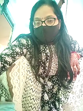 heenage online show from October 10, 9:47 am