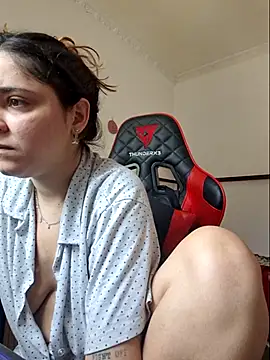 luuhcat09 online show from September 9, 12:49 pm