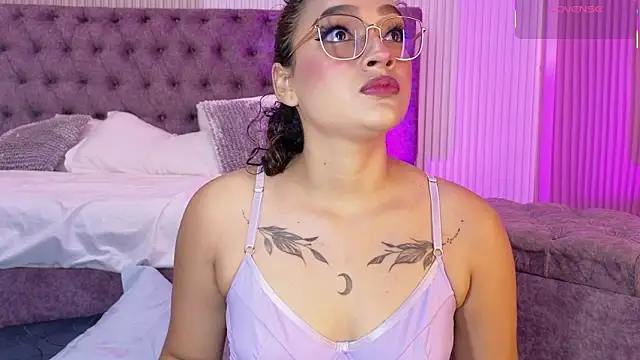 EMILYY FOXY online show from March 12, 6:54 pm