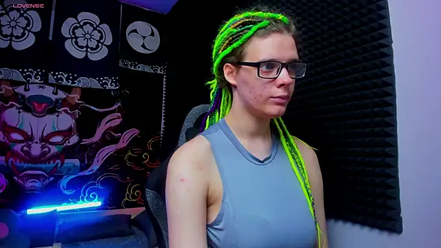 KIKI Krash online show from September 26, 10:13 am