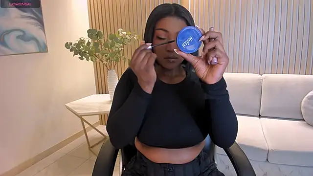 SavannahStorm online show from March 23, 12:55 pm