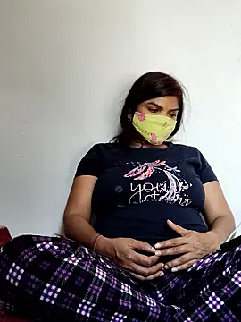 illay love online show from March 4, 7:26 am